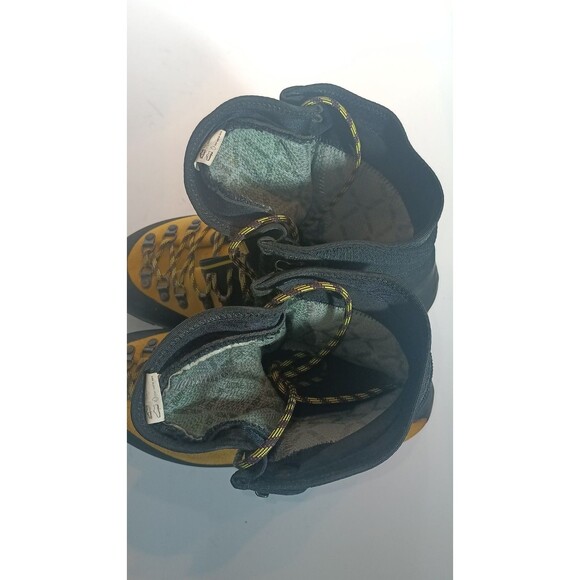 La Sportiva Nepal EVO Mountaineering Boot- 42.5 U.S Men 9.5 Women 10.5 - Picture 12 of 16